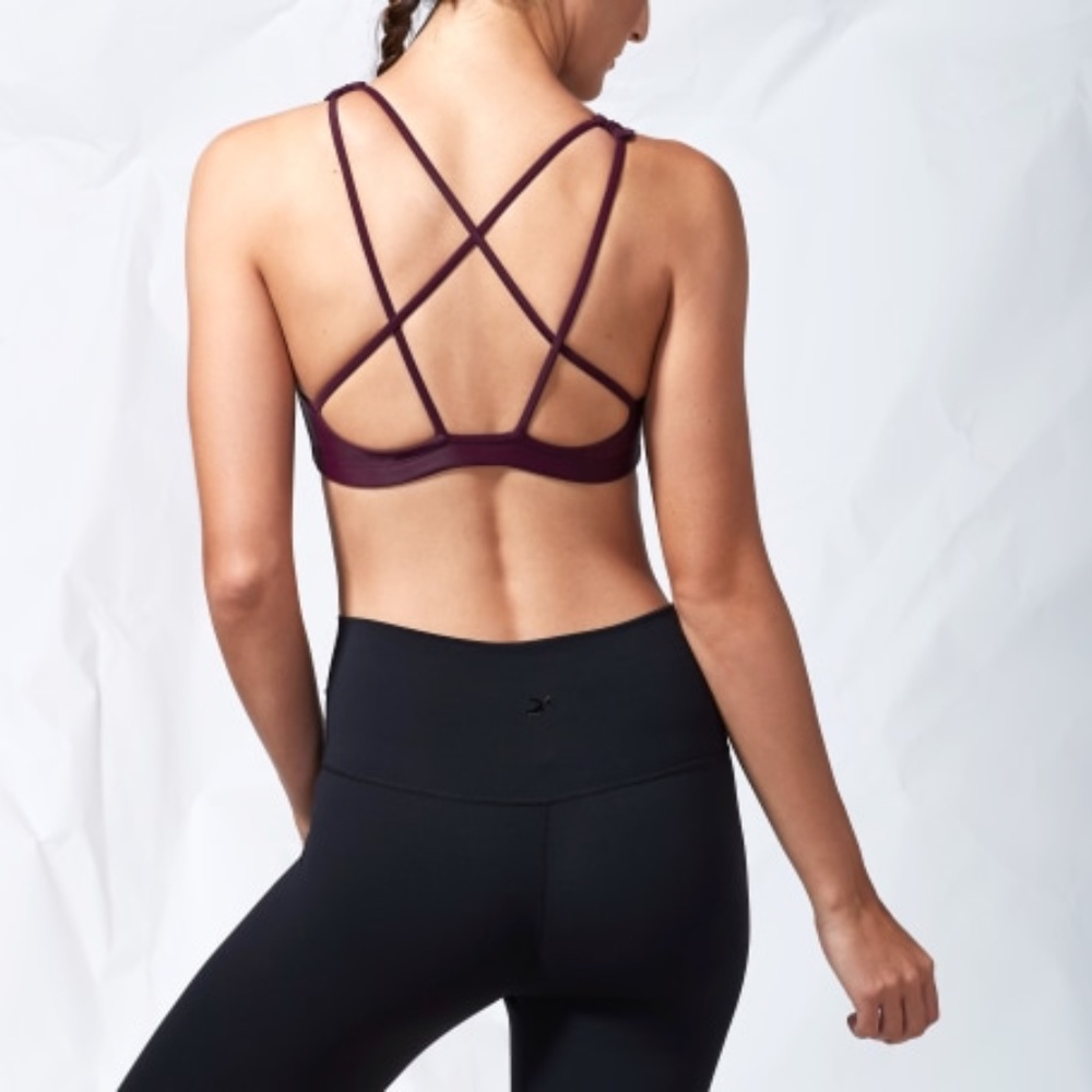 Wantable Onzie Sports Bra M/L NWT